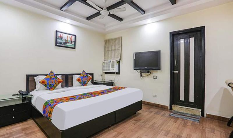 Fabhotel Blue Moon Home Stay image