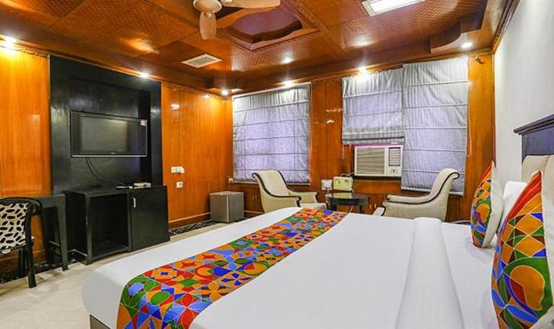 Fabhotel Blue Moon Home Stay image