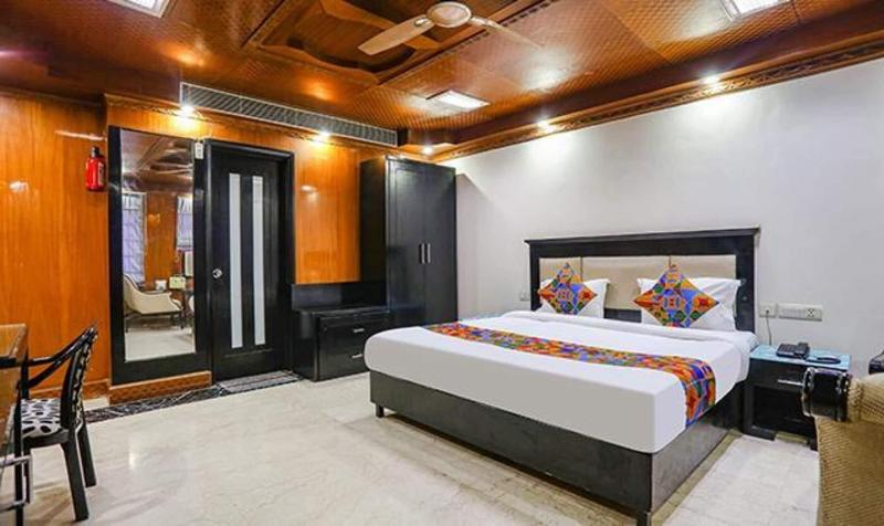 Fabhotel Blue Moon Home Stay image