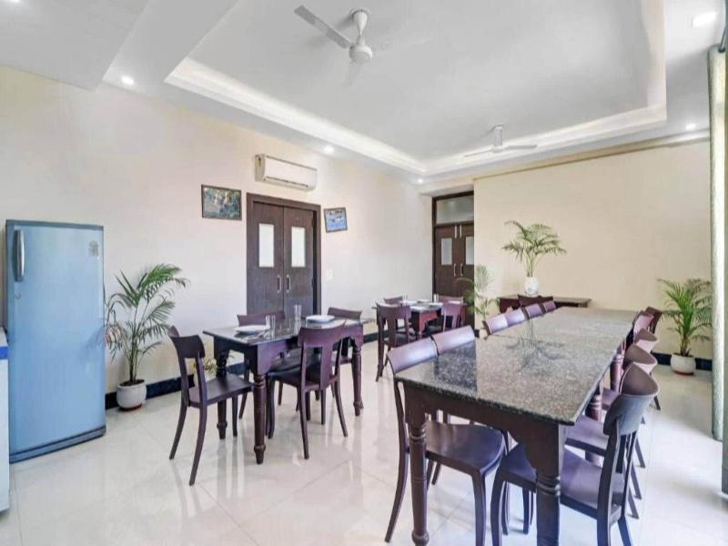 Hotel Ravi Residency image