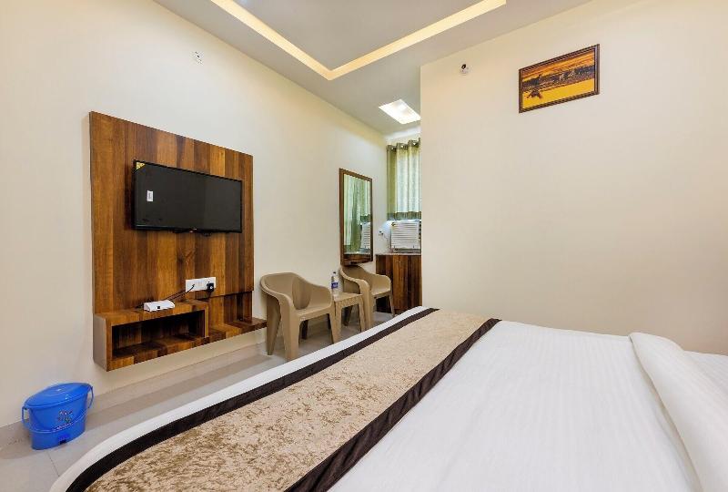 Hotel Ravi Residency image