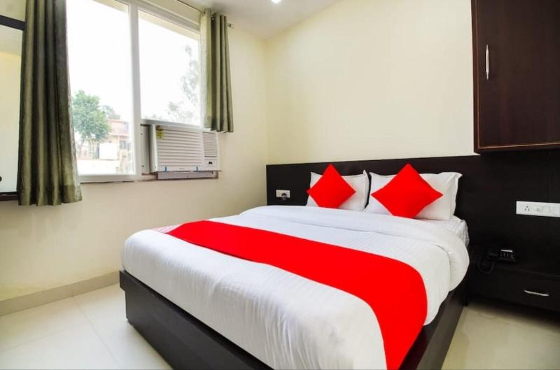 Hotel Ravi Residency image