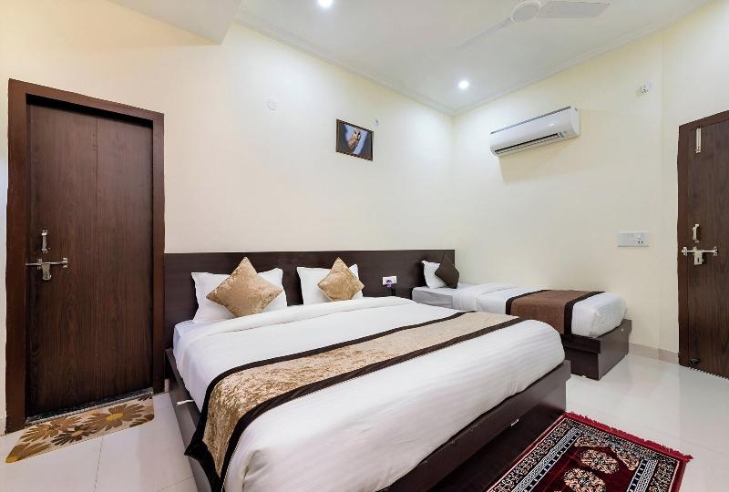 Hotel Ravi Residency image