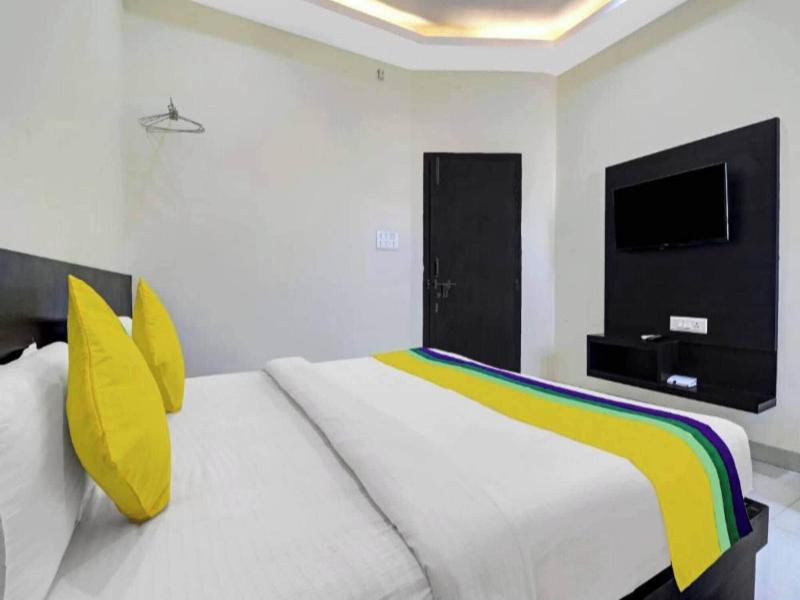 Hotel Ravi Residency image