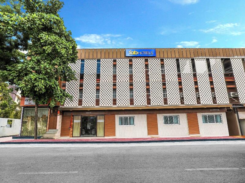 Fabhotel Landmark Residency image