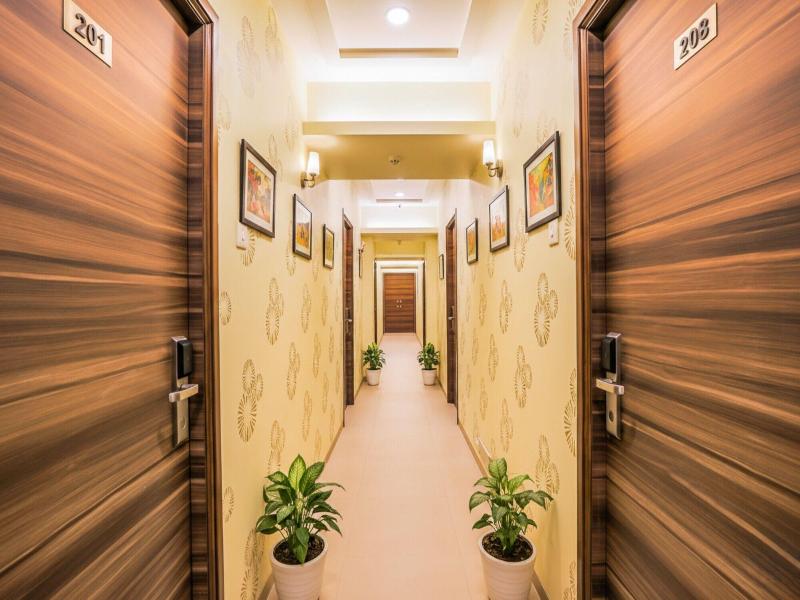 Fabhotel Landmark Residency image