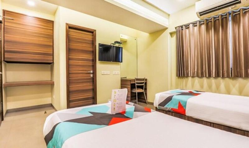 Fabhotel Landmark Residency image