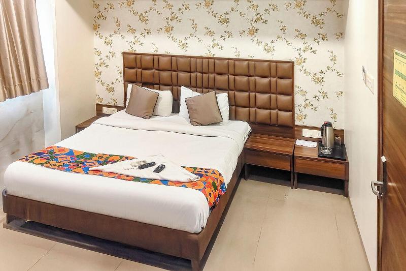 Fabhotel Landmark Residency image