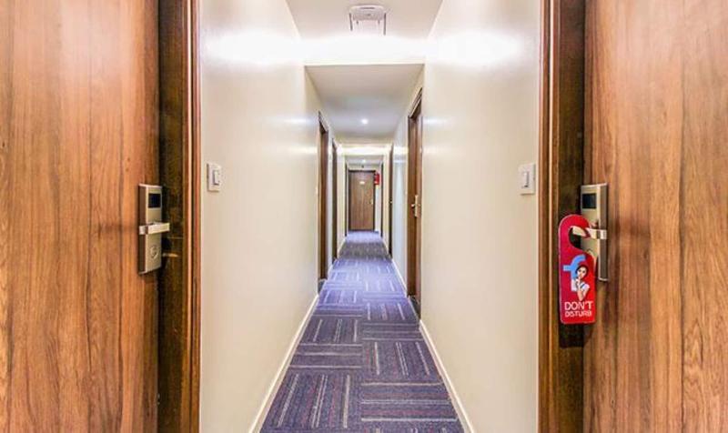 Fabhotel Rk International image