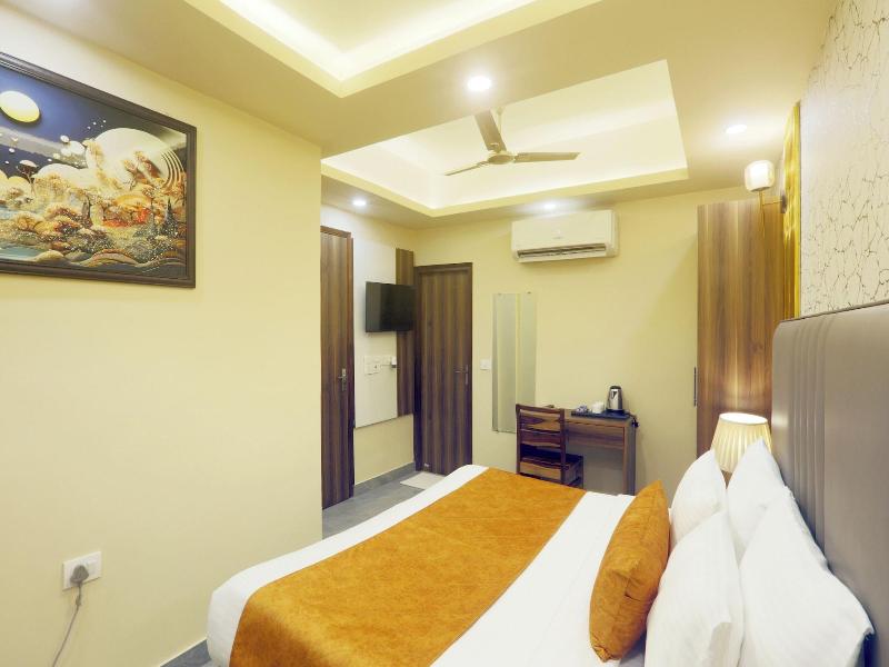 Mehak Palace image