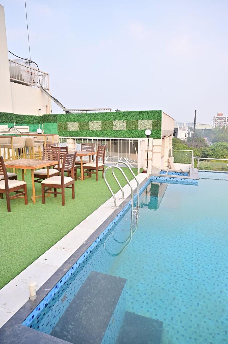 Moistin Hotel image