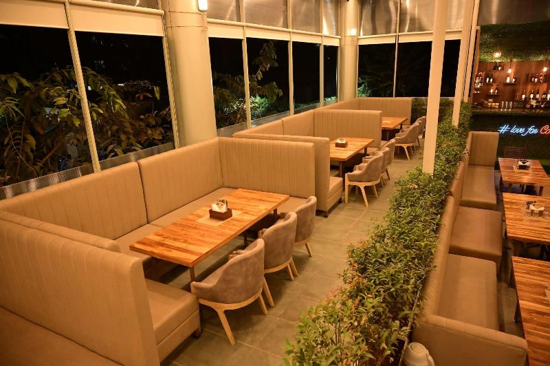 Moistin Hotel image