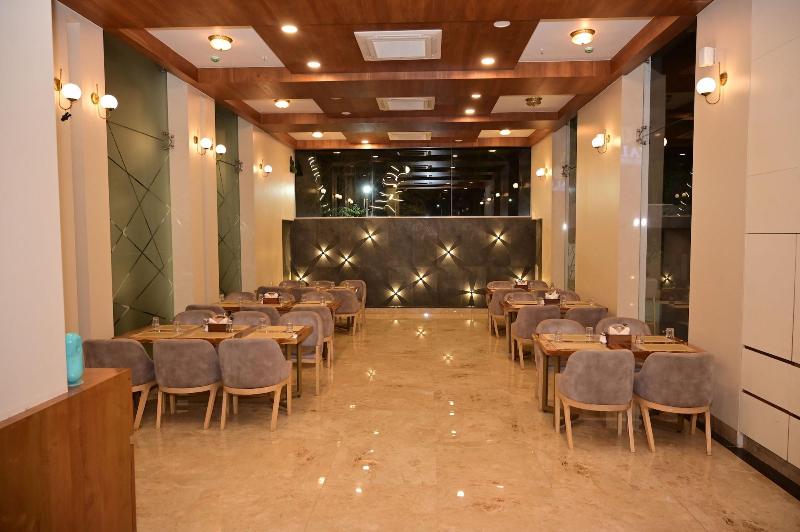 Moistin Hotel image