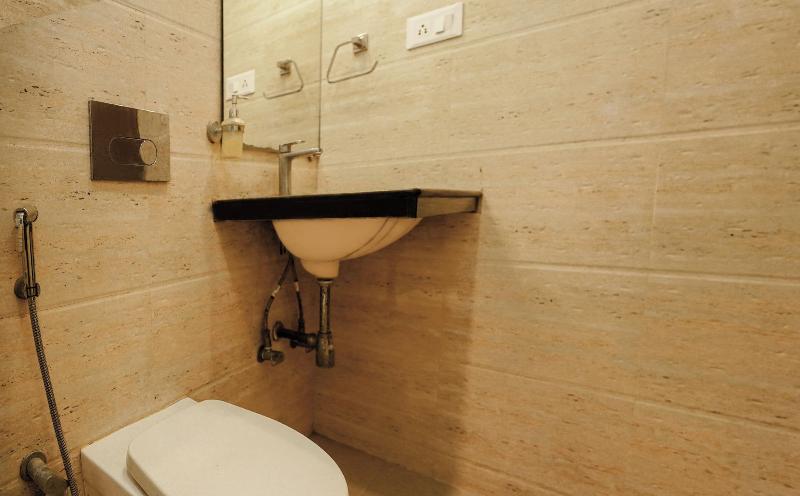 Hotel Sheldon Inn image