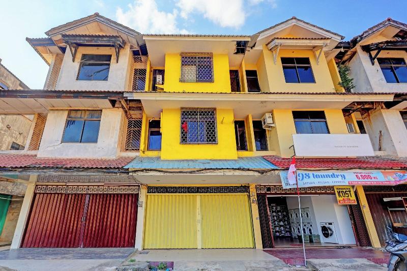 Spot On 92875 Pelita Stay image