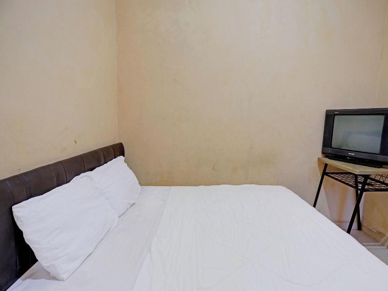 Spot On 92875 Pelita Stay image