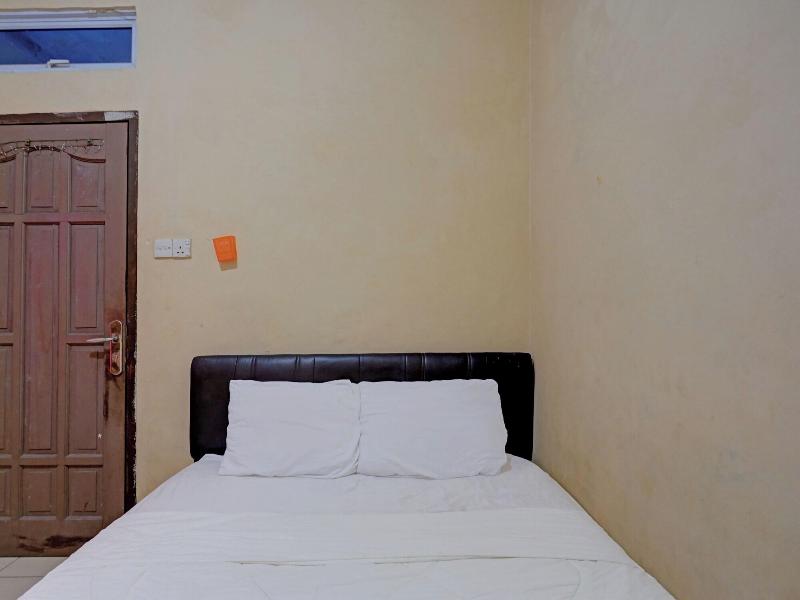 Spot On 92875 Pelita Stay image