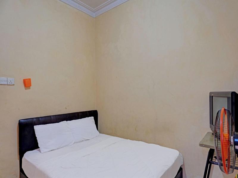 Spot On 92875 Pelita Stay image