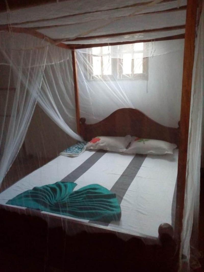 Green Leaf Cabanas image