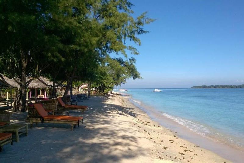 Nusa Indah Bungalows image