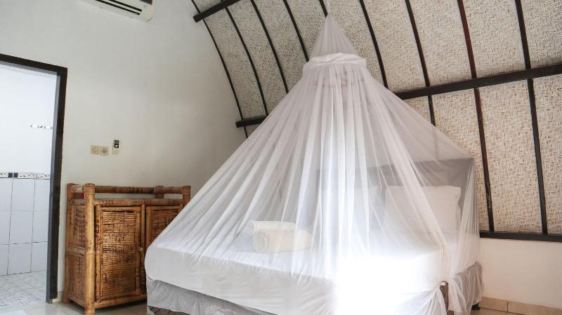 Nusa Indah Bungalows image