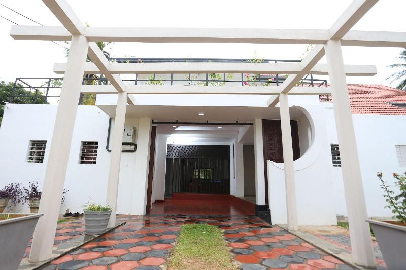 Dayanithi Guest House