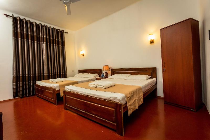 Dayanithi Guest House gallery photo 28