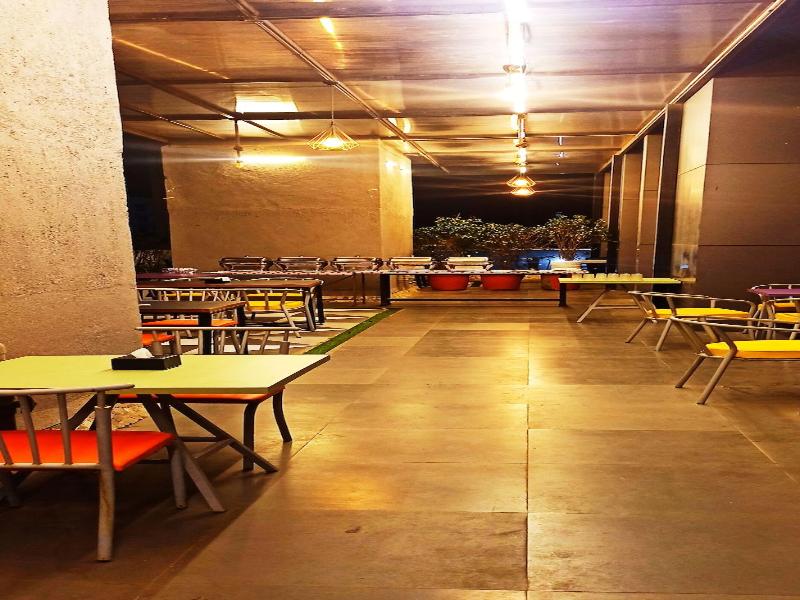 Staybird B Suite Business Hotel image