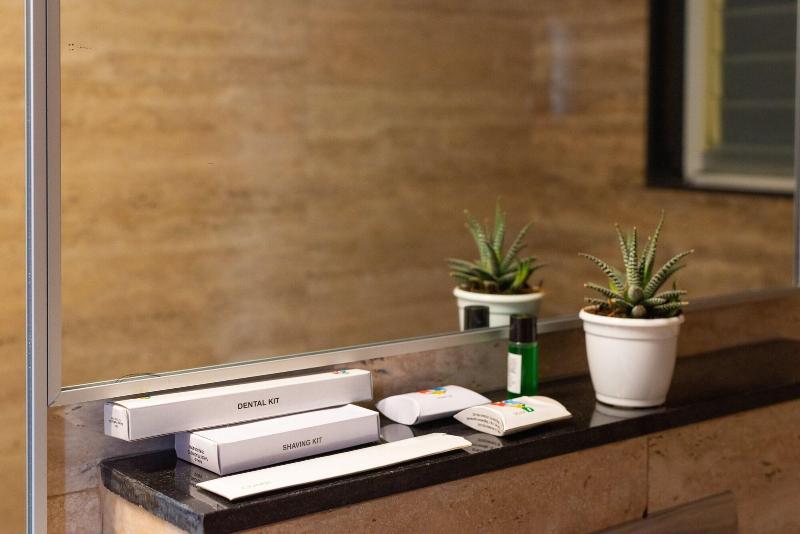 Staybird B Suite Business Hotel image