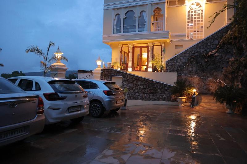 Burj Baneria A Boutique Homestay image