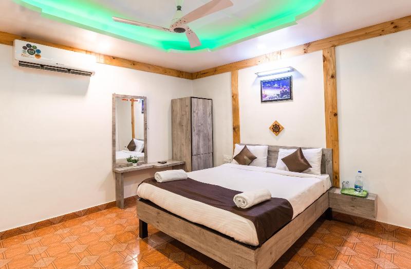Saga Resort image