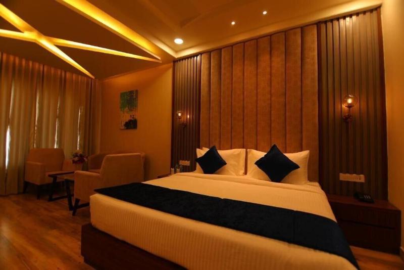 The Forest Hill Hotel image