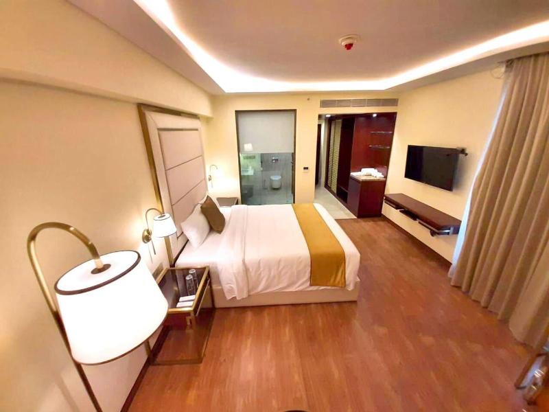 Kay Em Spectra Hotel Chennai image
