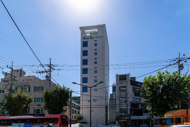 Aank Hotel Hongdae image