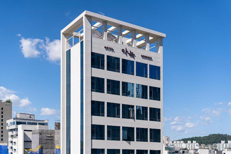 Aank Hotel Hongdae image
