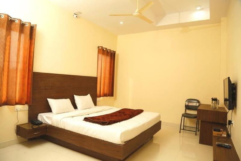 Kanha Hotel Resort — view