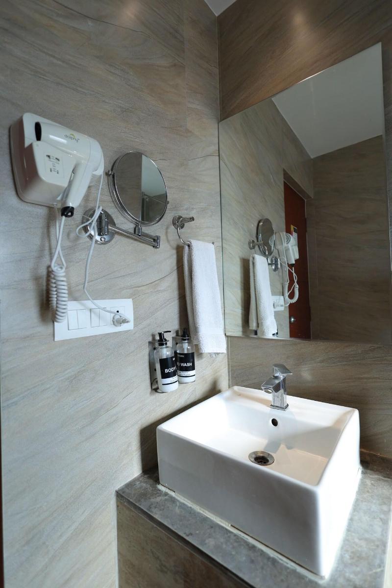 The Latitude Luxury image