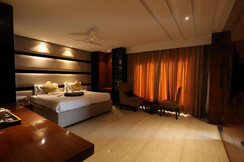 The Latitude Luxury image