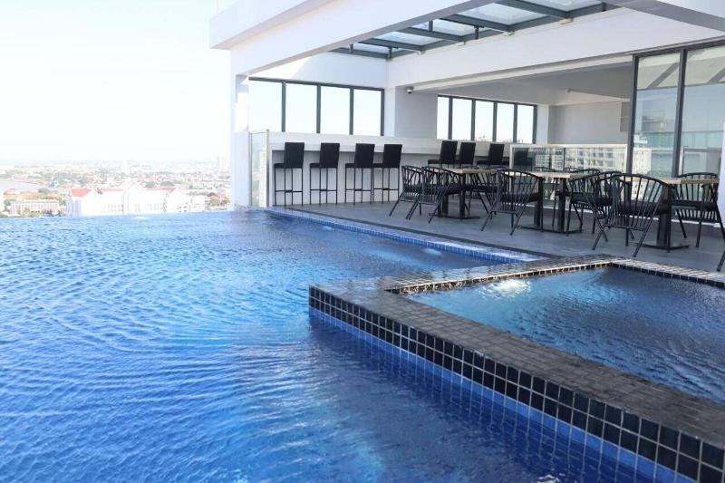 Parc21 Luxury Boutiques Hotel image