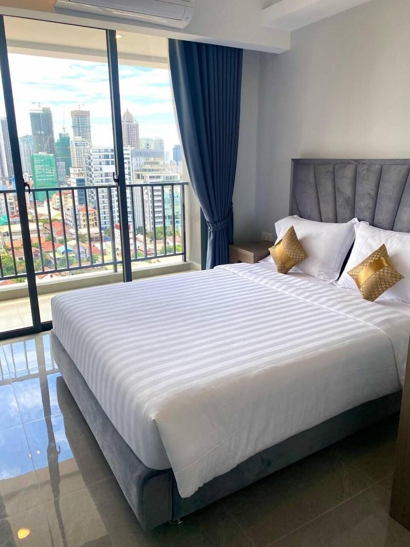 Parc21 Luxury Boutiques Hotel image
