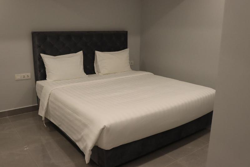 Parc21 Luxury Boutiques Hotel image