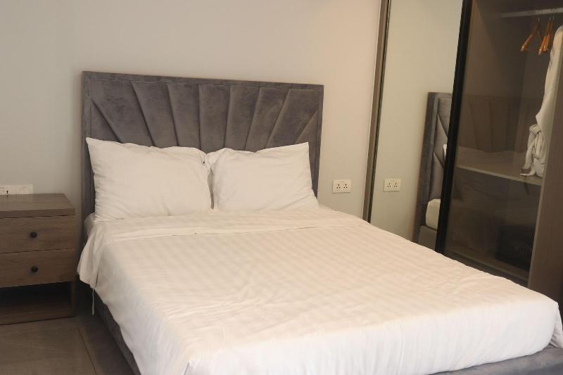 Parc21 Luxury Boutiques Hotel image