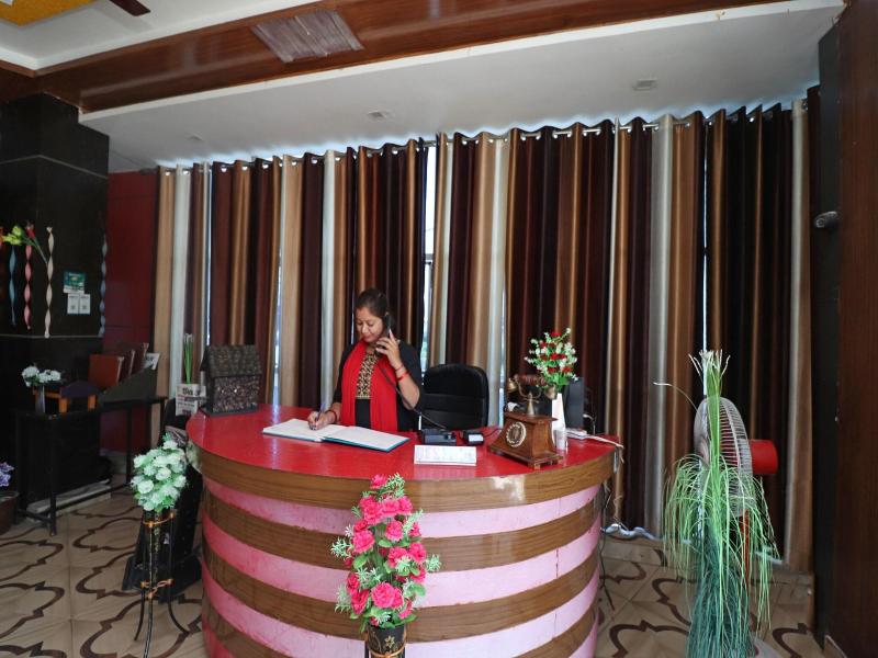 Ugte Hotel image