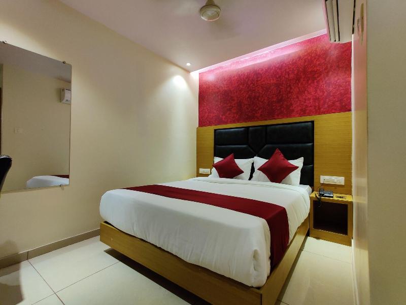 Hotel Hindustan Residency image
