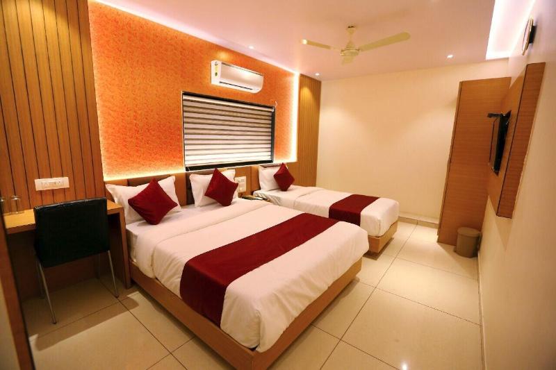 Hotel Hindustan Residency image