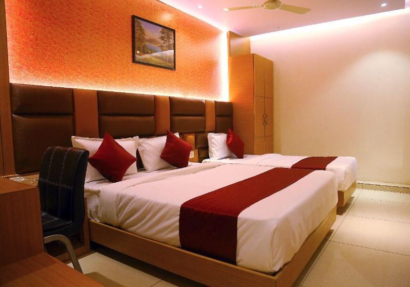 Hotel Hindustan Residency image