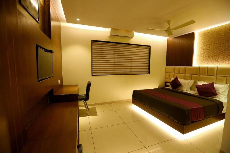 Hotel Hindustan Residency image