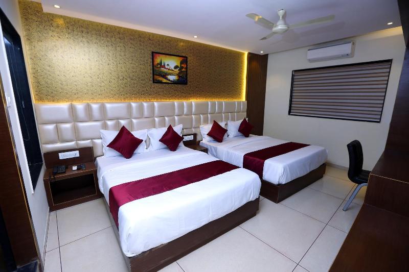 Hotel Hindustan Residency image