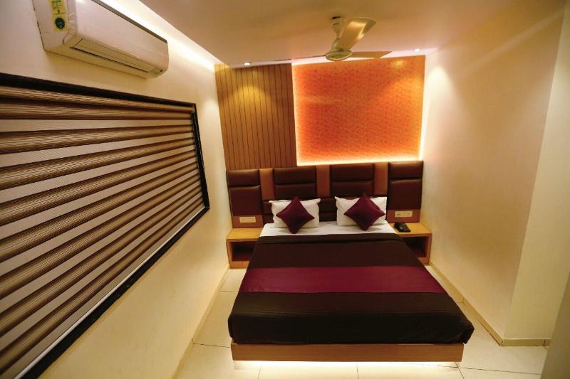 Hotel Hindustan Residency image