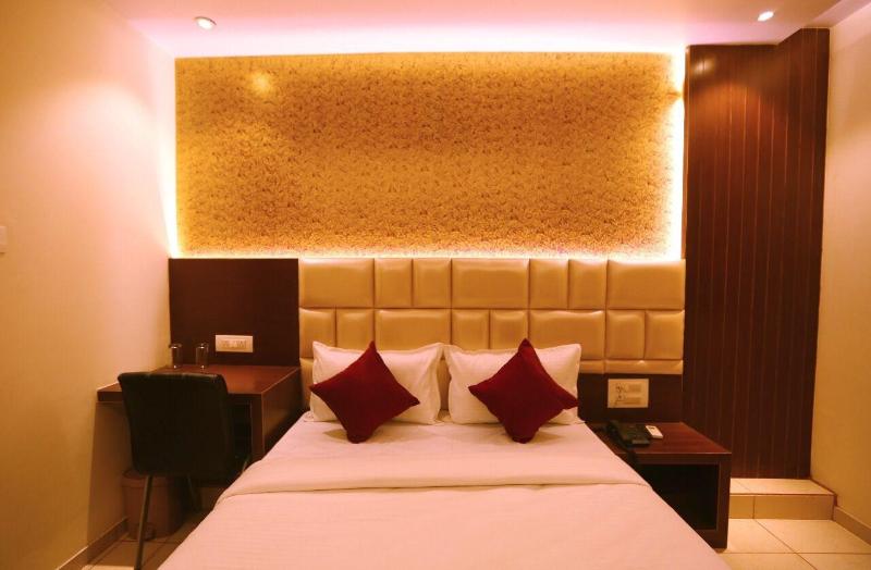 Hotel Hindustan Residency image